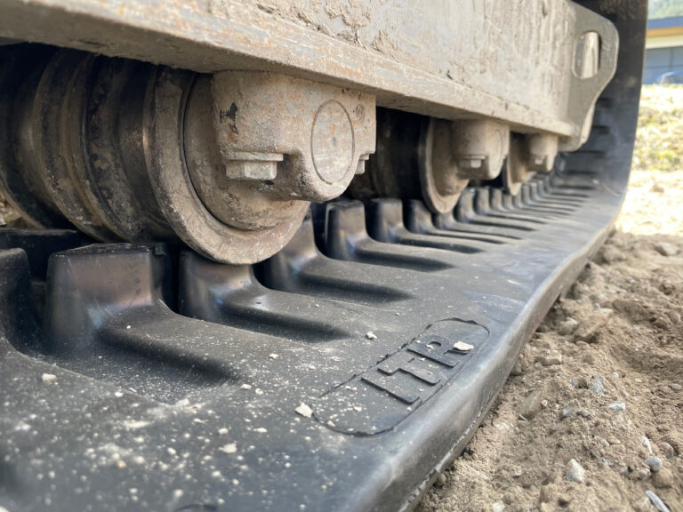 How to measure and replace rubber tracks